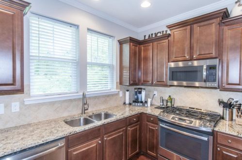 1213 Dingle Rd, Mount Pleasant SC  29466-9386 exterior