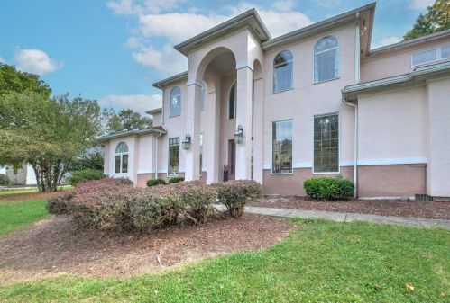 736 Eton St, Marion, OH 43302-7843