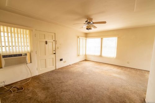 3481 Myrtle Ave, San Diego CA 92104-4426 exterior