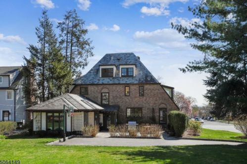 496 Ridgewood Ave, Glen Ridge NJ  07028-1820 exterior