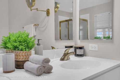 149 Skyline Dr, Lakewood NJ  08701-5737 exterior