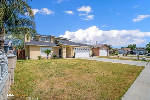 106 Chiapas Ave, Bakersfield, CA 93307-7065