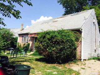 47 New Ave, Wheatley Heights, NY 11798-4316