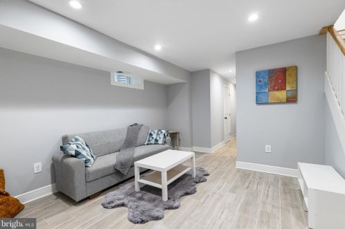 2257 16th St, Washington DC  20020-4301 exterior