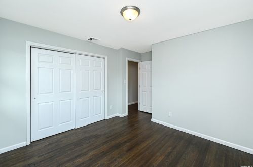 137 Cross Rd, Oakdale NY  11769-2141 exterior