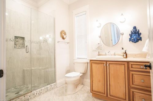 505 101 Ave, Naples FL 34108-3207 exterior