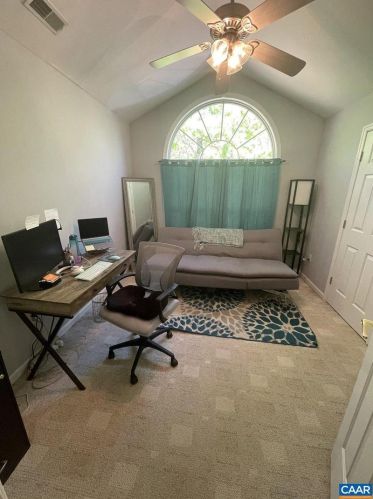 10 Possum Ln, Bybee VA  22963-3222 exterior