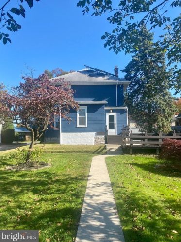 520 Hockersville Rd, Swatara PA  17033-2076 exterior