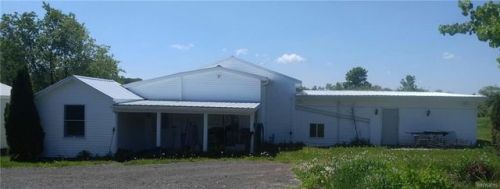 11381 North Rd, Sandusky, NY 14065-9783