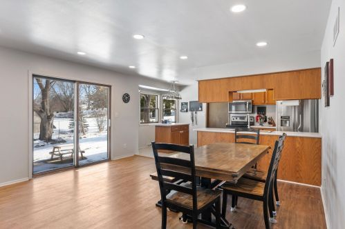 1566 Dover Dr, Waukesha WI  53186-6332 exterior
