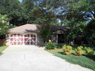 3218 Samantha Dr, Cantonment, FL 32533-7414