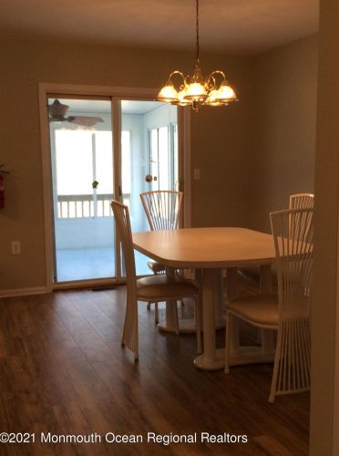 165 Huntley Ave, Berkeley Township NJ  08721-1351 exterior