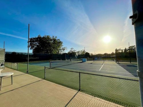 3340 Don Tomaso Dr, Carlsbad CA  92010-3951 exterior