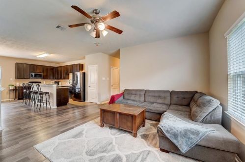 2310 Emerald Ln, Texas City TX  exterior