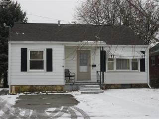615 Castalia St, Bellevue, OH 44811-1272