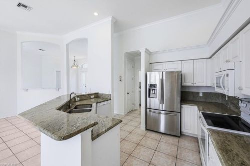 5 Gulfport Ct, Marco Island, FL 34145-4103
