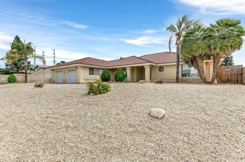 6001 Friedson Ct, Bakersfield, CA 93306-9622