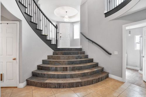 7895 Garden Park St, Chino CA  91708-7659 exterior