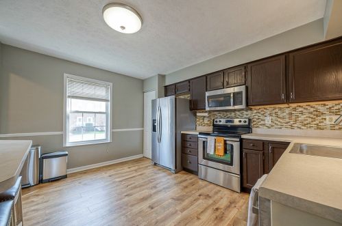 116 Bruton Dr, Gibsonia PA  15044-9524 exterior