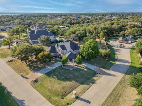5400 Prince Ln, Lewisville, TX 75022-8100