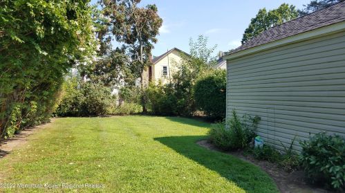 104 Herbert St, Tinton Falls, NJ 07701-1211