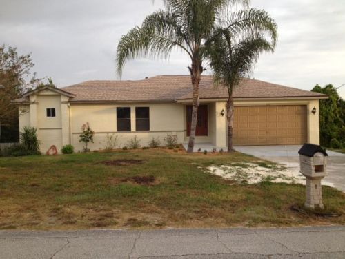 1270 Old Mill Dr, Deltona, FL 32725-2861