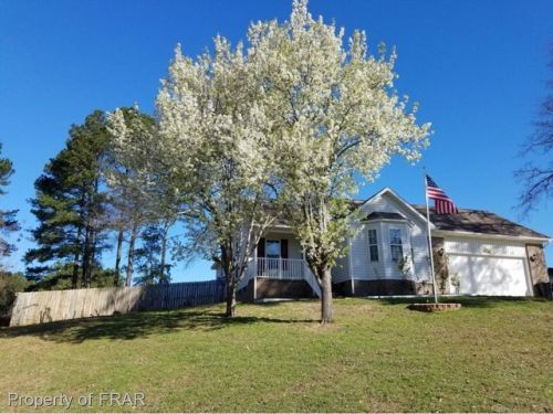 218 Rye Ln, Raeford, NC 28376-5300