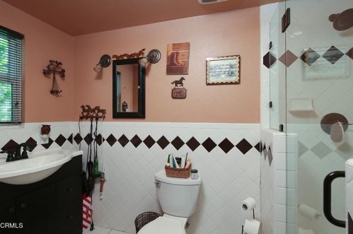 449 Brightview Dr, Glendora CA  91741-3204 exterior