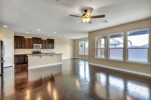 3921 Dover Ferry Xing, Austin TX  78728-1325 exterior