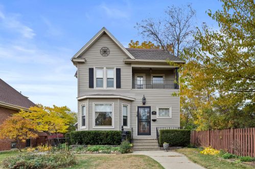 4038 7th Ave, Kenosha WI  53140-5532 exterior