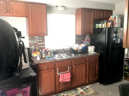2921 Carmen Ave, Milwaukee, WI 53209-4232