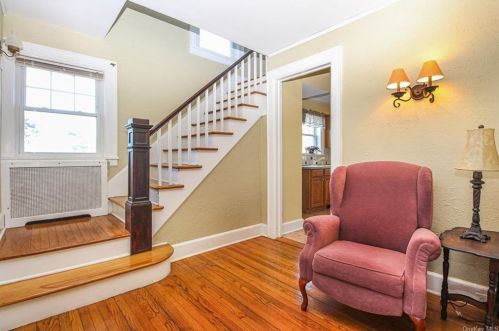 27 Hartsdale Rd, Elmsford, NY 10523-3749