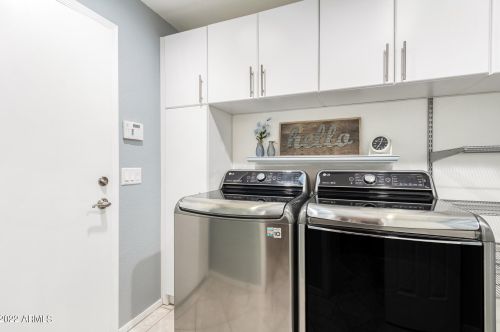 4344 Cielo Grande, Glendale AZ  85310-3929 exterior