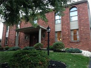 305 Churchill Dr, Greensburg, PA 15601-1078
