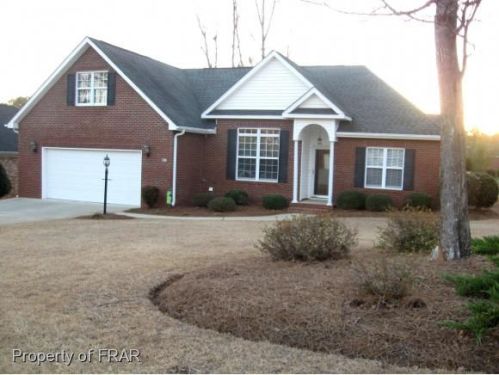 113 Camden Sq, Sanford, NC 27330-7716
