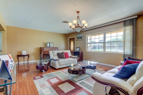 2835 64th Ave, Saint Petersburg, FL 33712-5554