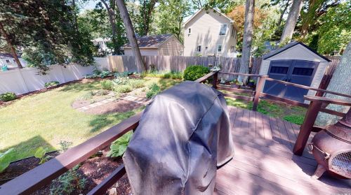 21 Garden St, South Setauket NY  11720-3818 exterior