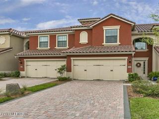 13421 Isla Vista Dr, Jacksonville, FL 32224-6019