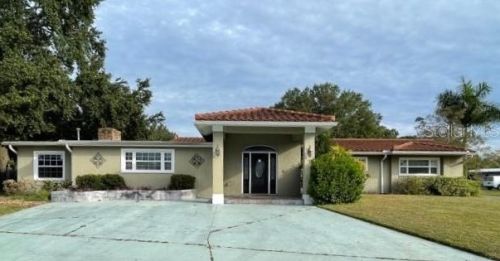 9150 54th Way, Pinellas Park, FL 33782-5157