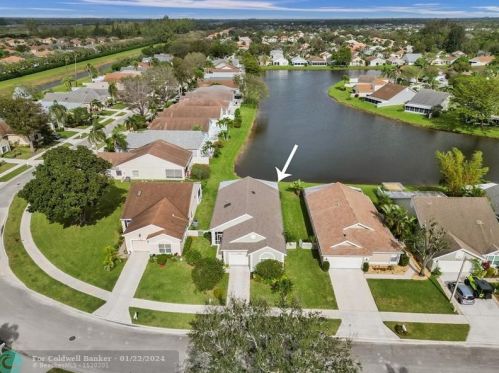 7725 Mansfield Hollow Rd, Delray Beach FL  33446-3375 exterior