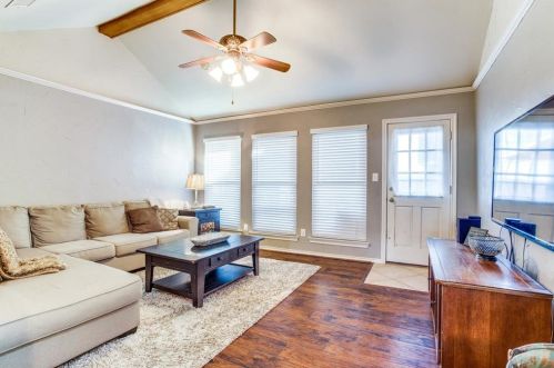920 Sycamore Creek Rd, Allen TX  75002-2319 exterior