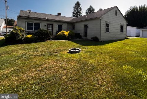 102 Beaver St, Siddonsburg PA  17019-1203 exterior