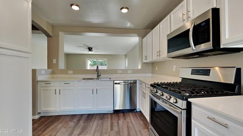 6019 Encinas Ln, Phoenix AZ  85043-6553 exterior