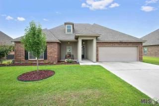 20047 Pecan Hill Dr, Zachary, LA 70791-5367