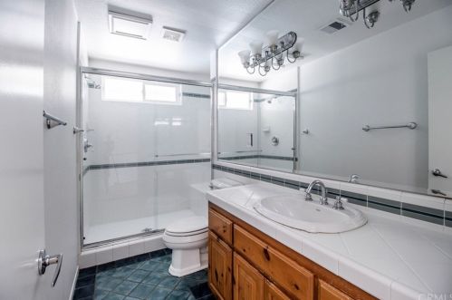 1754 Somerset Ln, Redlands CA  92374-5561 exterior