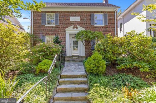 3818 Military Rd, Washington, DC 20015-2704