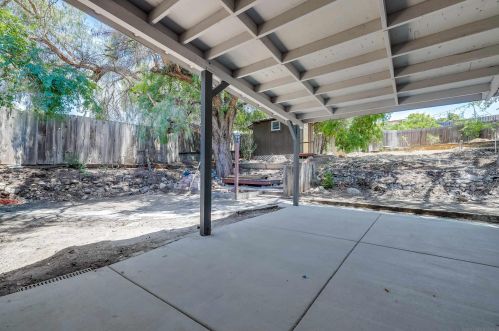 747 Garfield Ave, El Cajon CA  92020-2017 exterior