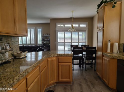 728 Damask Ct, Santa Maria CA 93458-7333 exterior