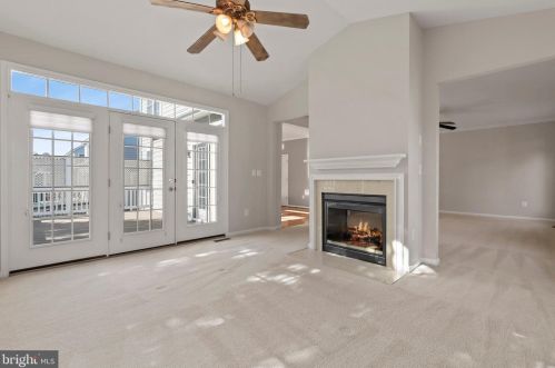 12257 Tulane Fls Dr, Bristow VA  20136-2183 exterior