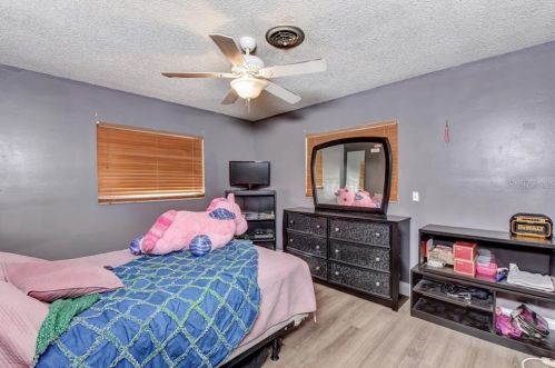 820 Boundary Ave, Deland FL 32720-3130 exterior